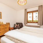 Herzerl-Chalet Appartements